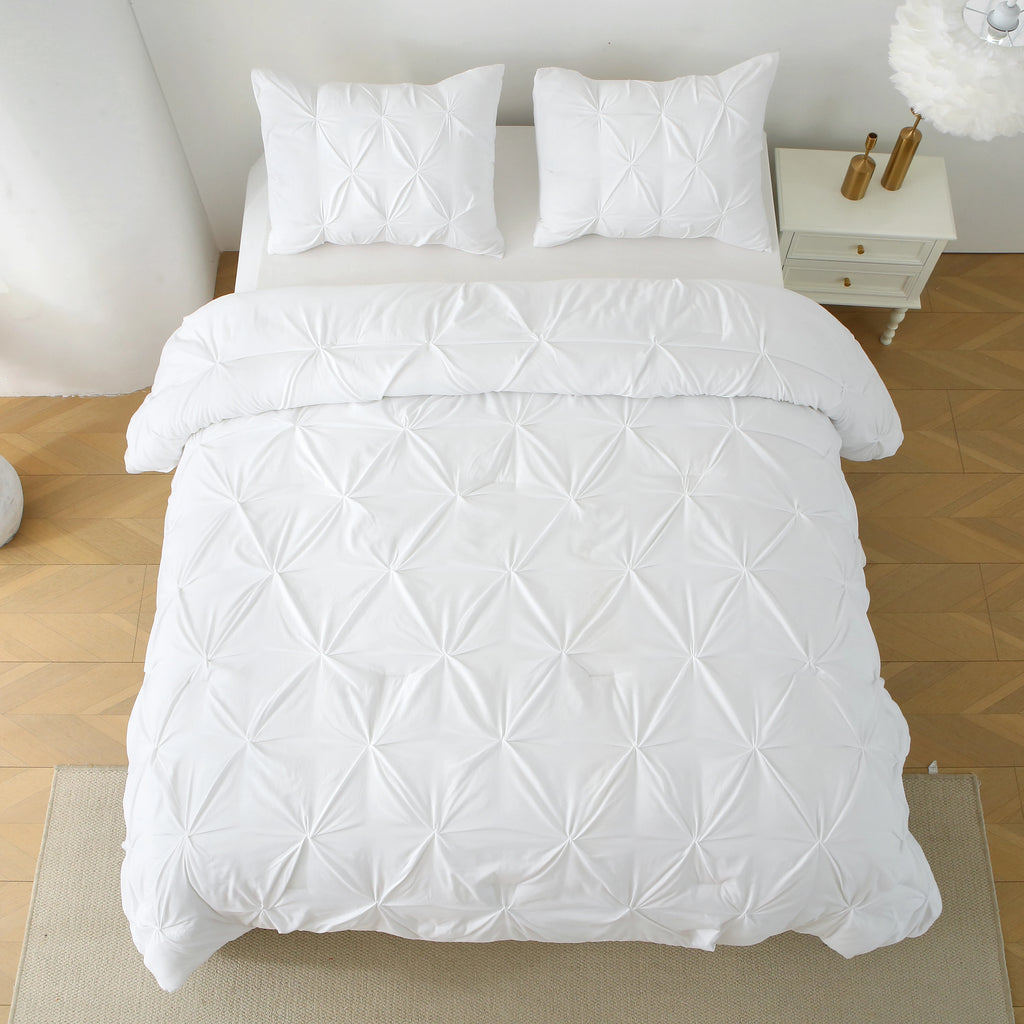 King Comforter Set, 3-Piece Pintuck Bedding Set – White