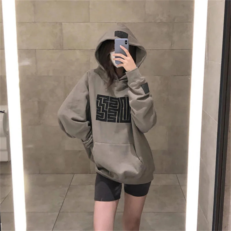 Vintage Letter Print Hoodie for Women - Oversize Pullover