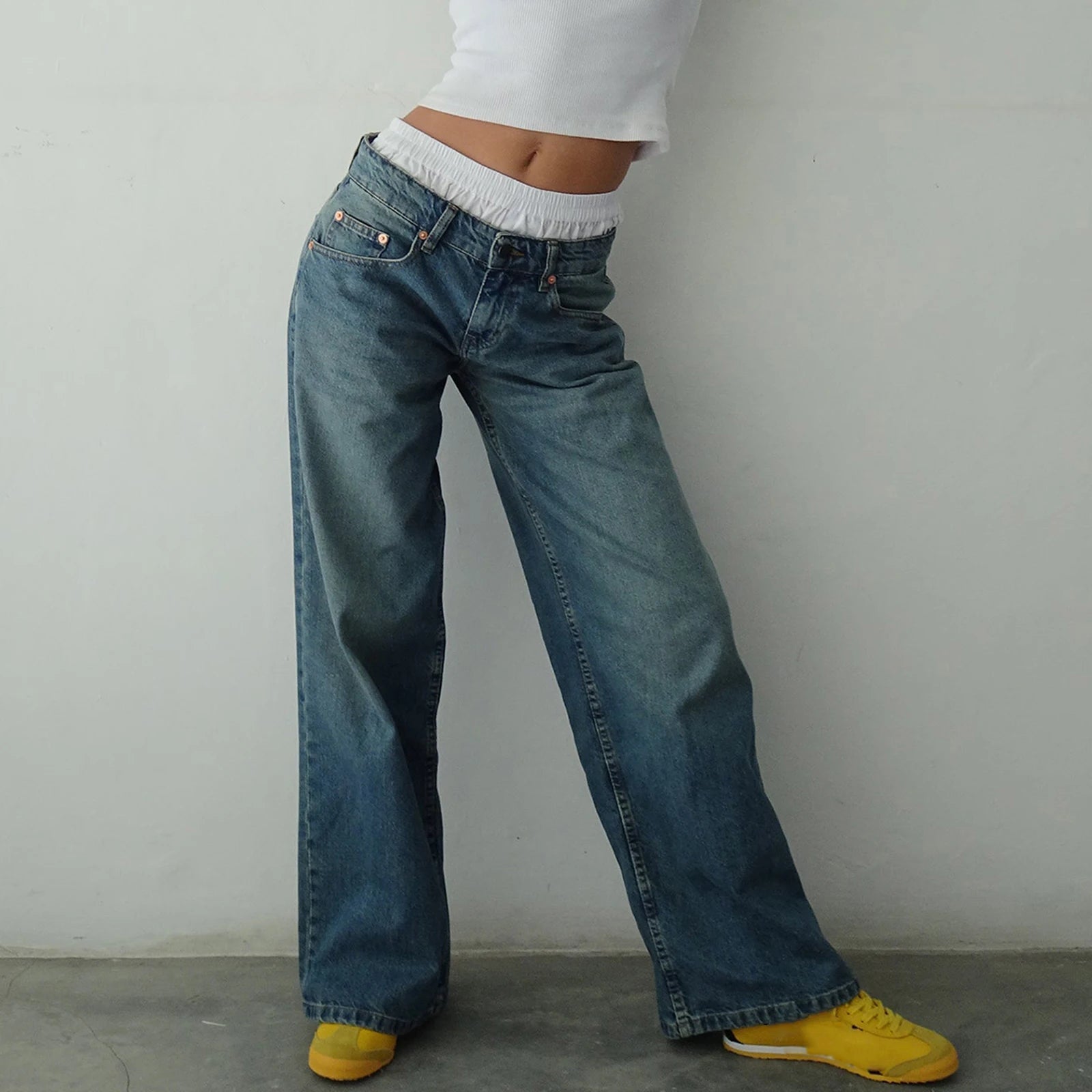 Baggy Denim Jeans for Women – Low Rise, Casual Straight Leg with Pockets