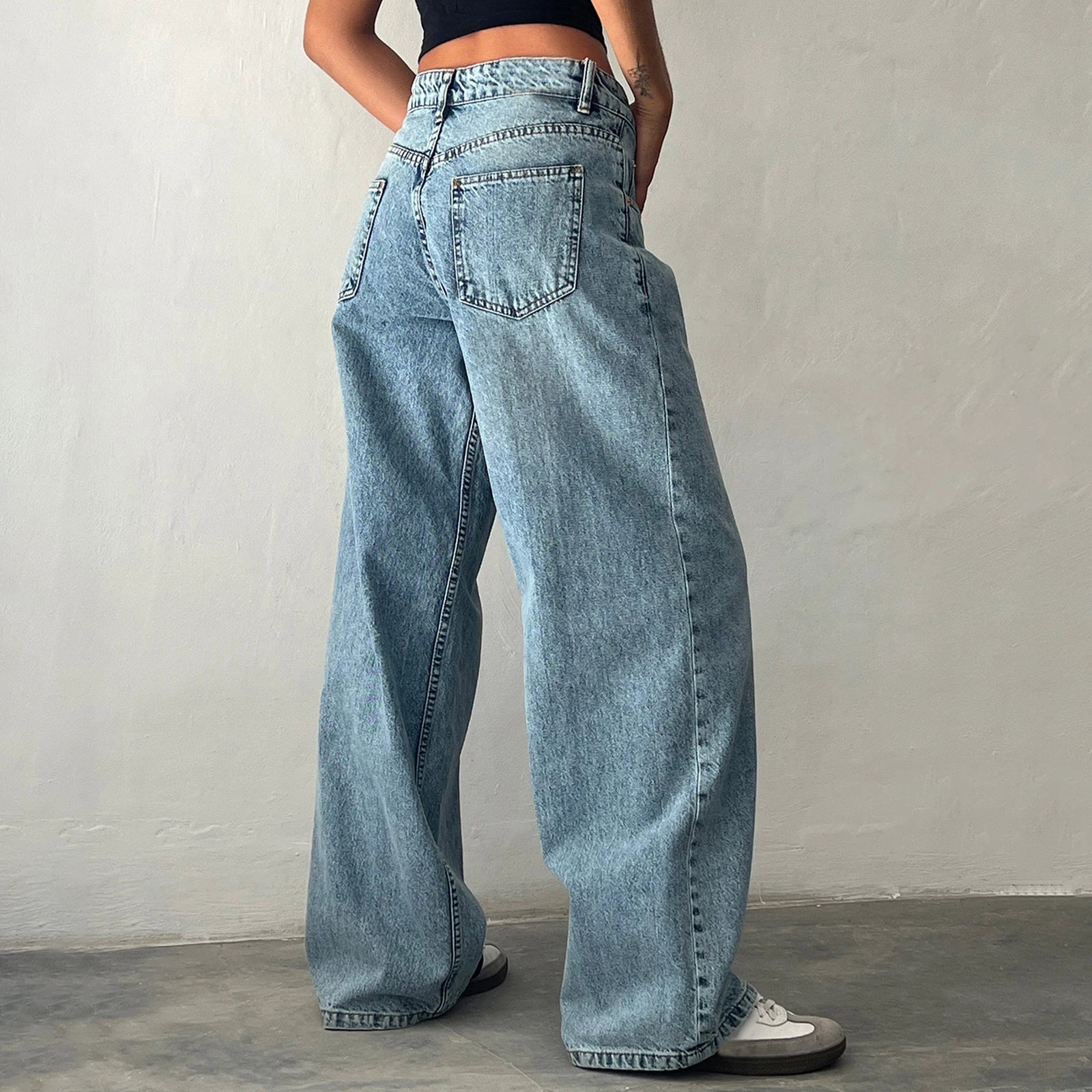 Baggy Denim Jeans for Women – Low Rise, Casual Straight Leg with Pockets