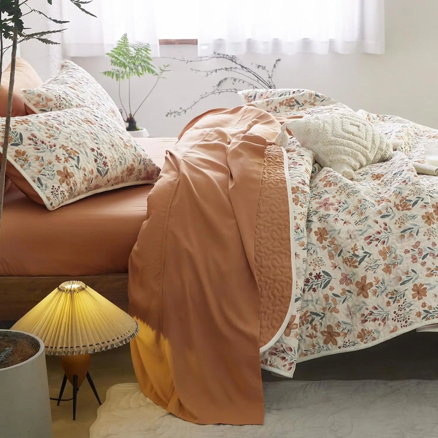 Floral Quilt Set