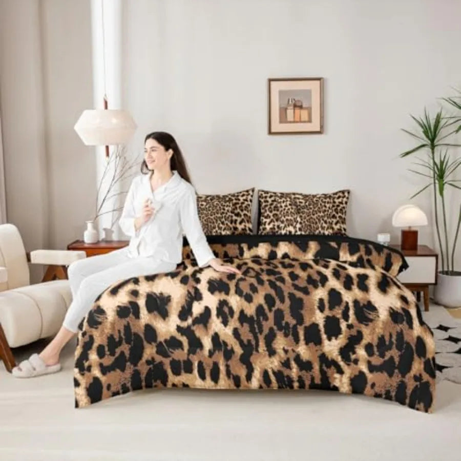7-Piece Leopard Comforter Set