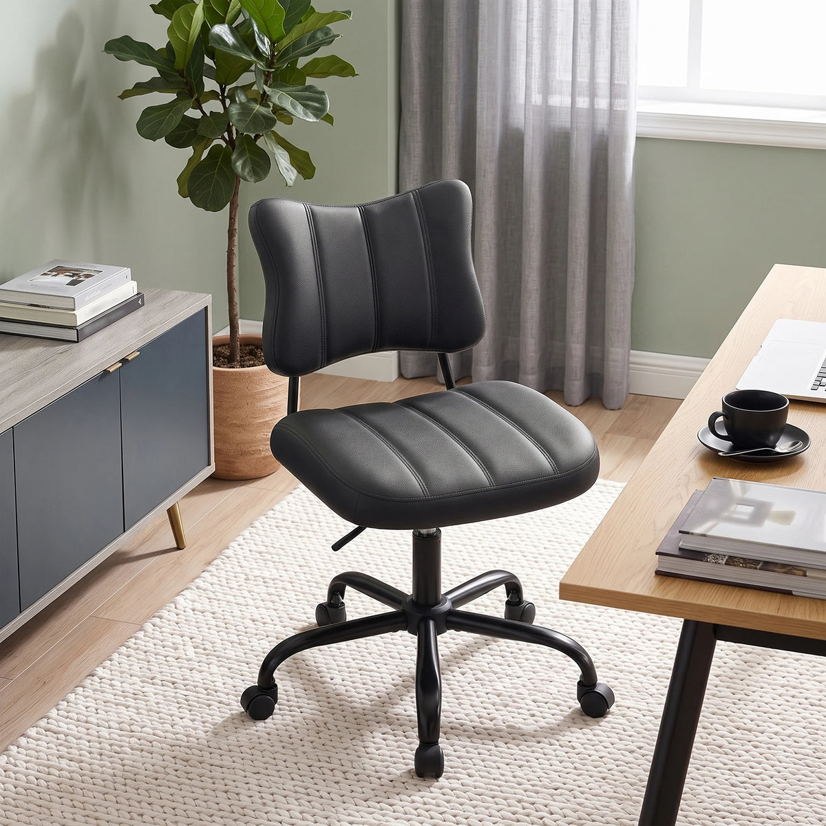 Ergonomic Butterfly Stitched Backrest Office Chair