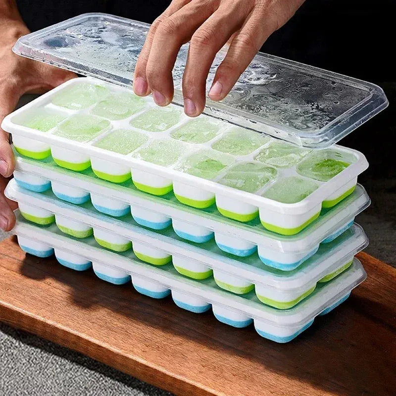 14-Cube Silicone Ice Cube Tray with Lid