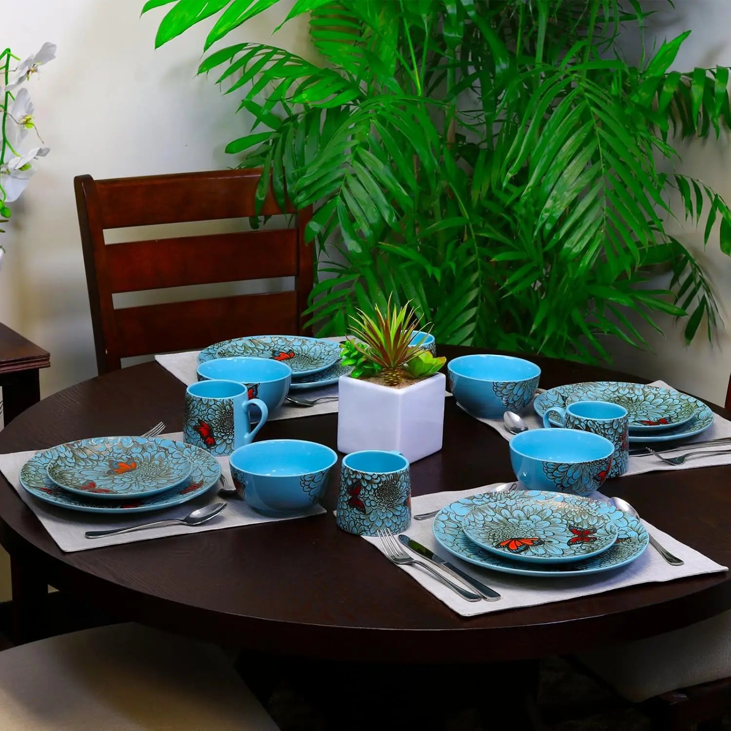 Butterfly Garden 16-Piece Stoneware Dinnerware Set